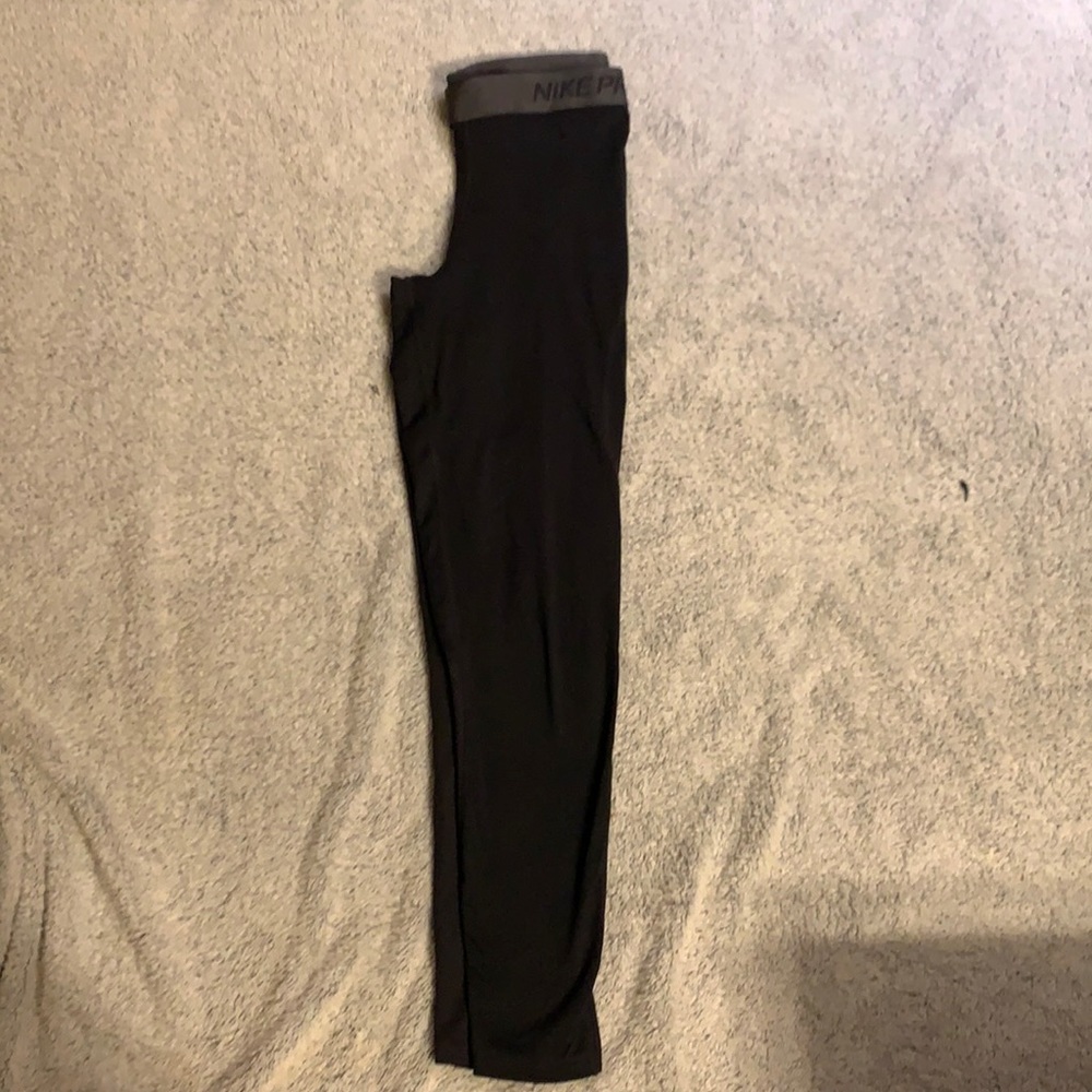 Black Nike leggings pro fit